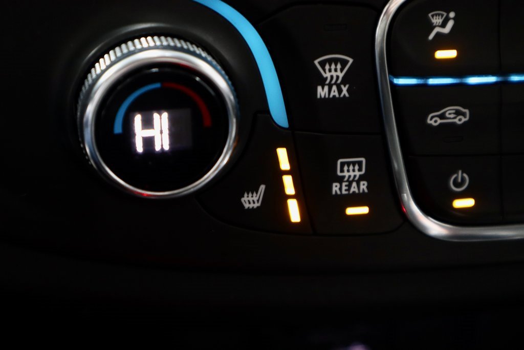 Used 2021 Chevrolet Traverse RS w/ LPO, Cargo Package image 4