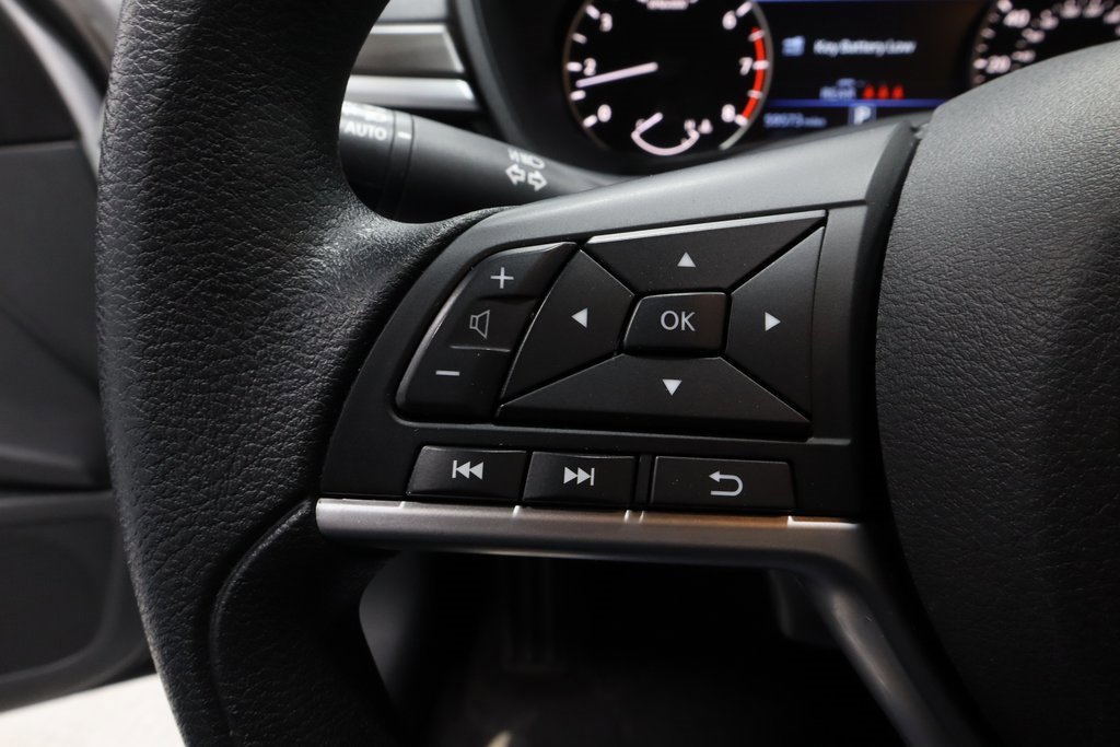 Used 2024 Nissan Altima 2.5 SV image 26