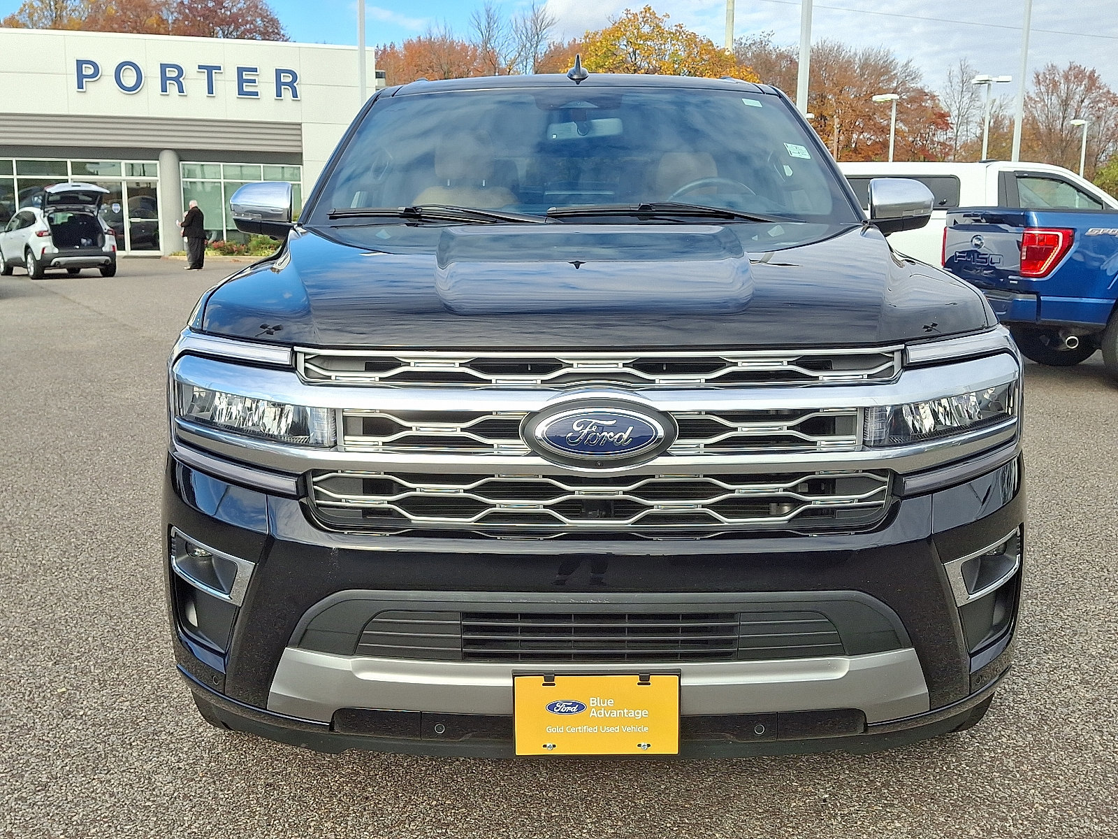 Certified 2024 Ford Expedition Platinum image 12