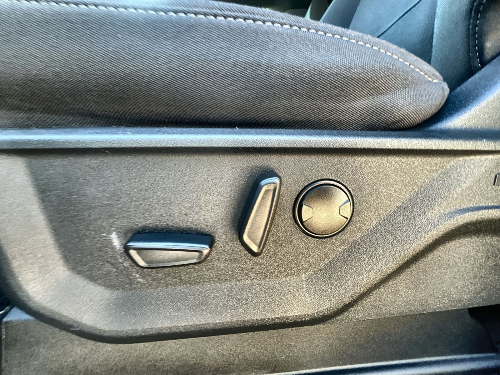 Certified 2025 Ford F150 XLT w/ Equipment Group 302A MID image 14