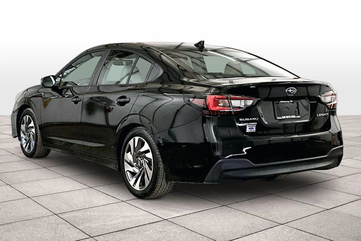Used 2024 Subaru Legacy Limited image 10