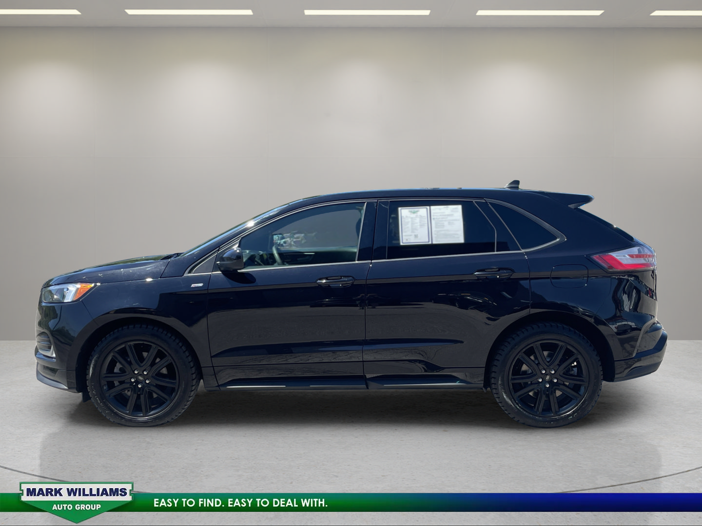 Certified 2024 Ford Edge ST-Line AWD/4WD image 6