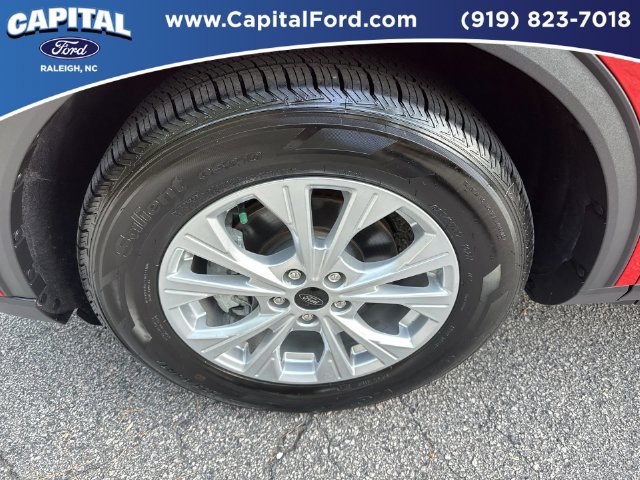 Certified 2024 Ford Escape Active FWD image 13