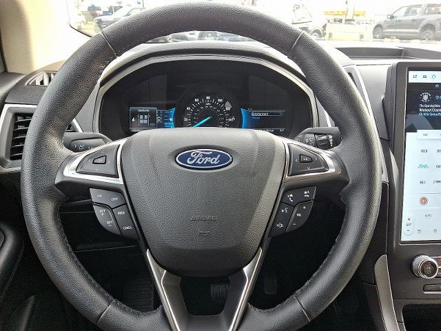 Certified 2022 Ford Edge SEL w/ Convenience Package image 17