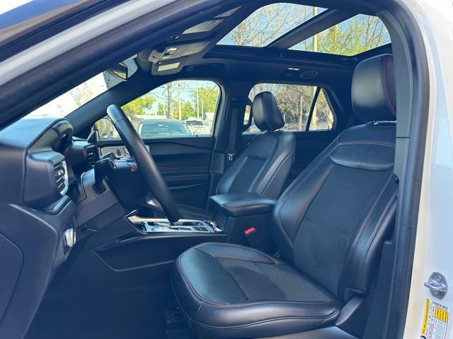 Certified 2023 Ford Explorer ST-Line image 14