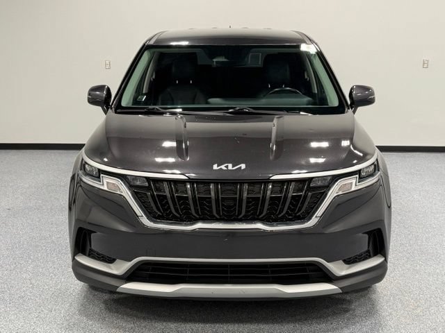 Used 2022 Kia Carnival LX FWD image 4