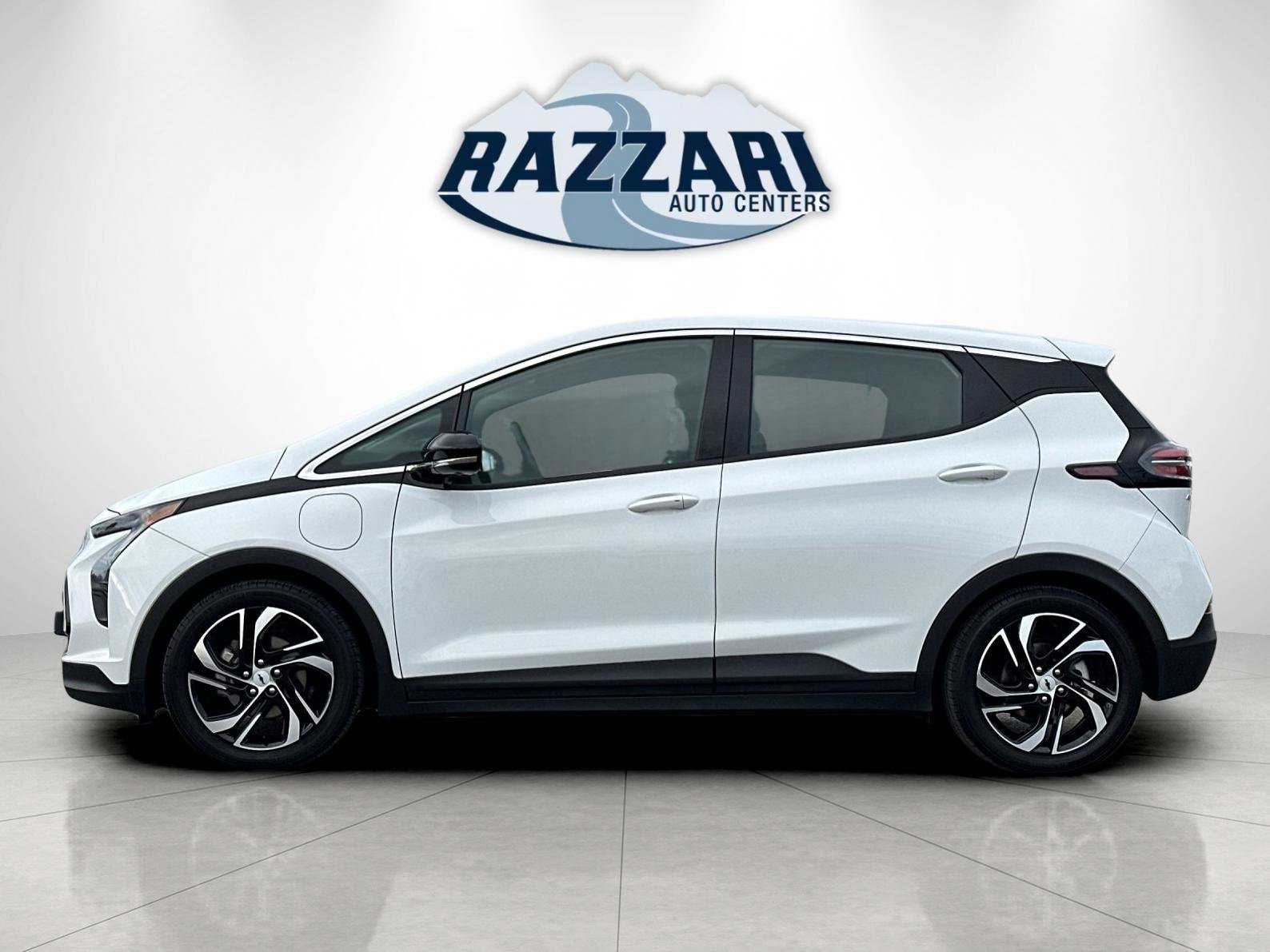Used 2023 Chevrolet Bolt LT w/ Infotainment Package image 2