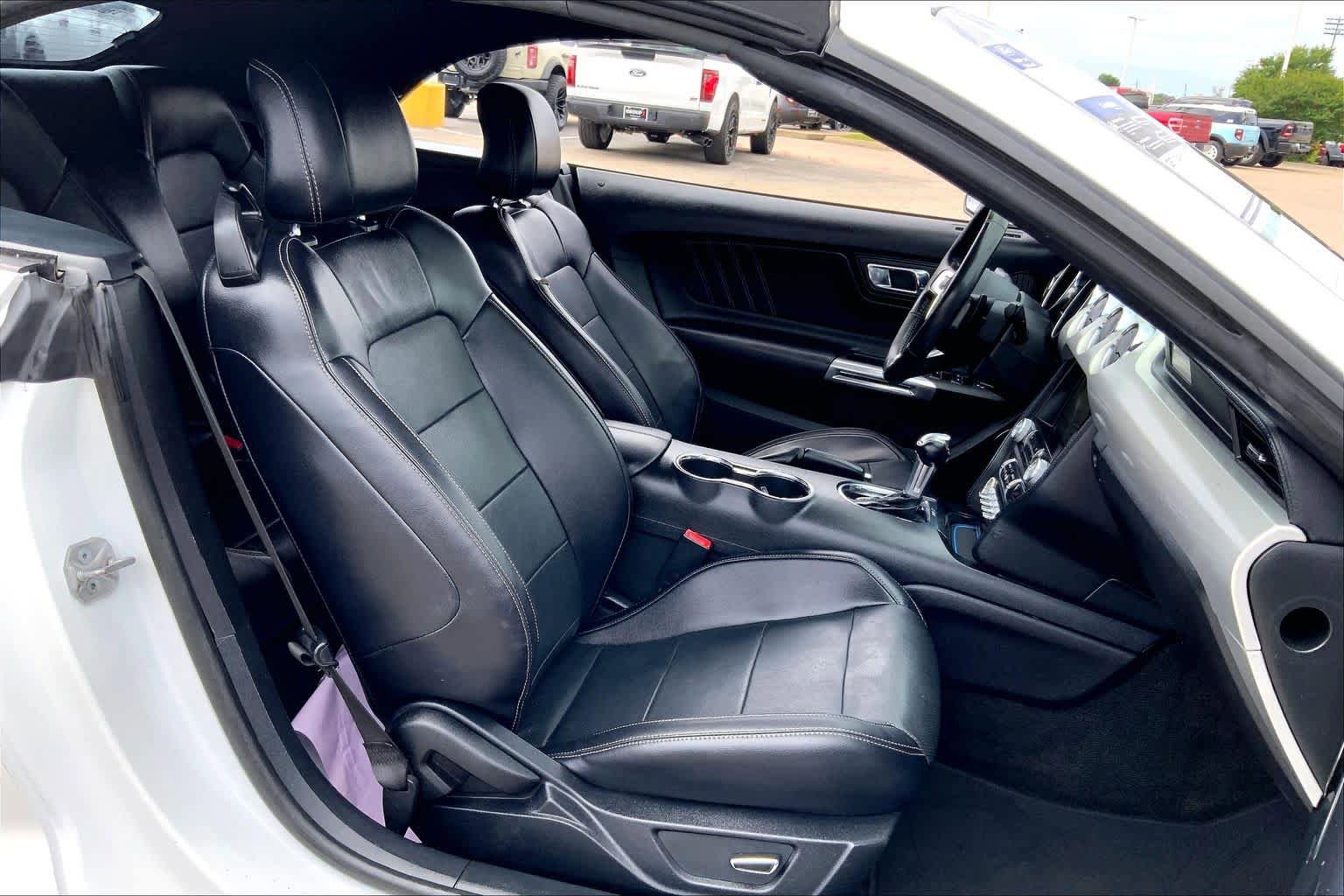 Certified 2017 Ford Mustang Premium RWD image 8