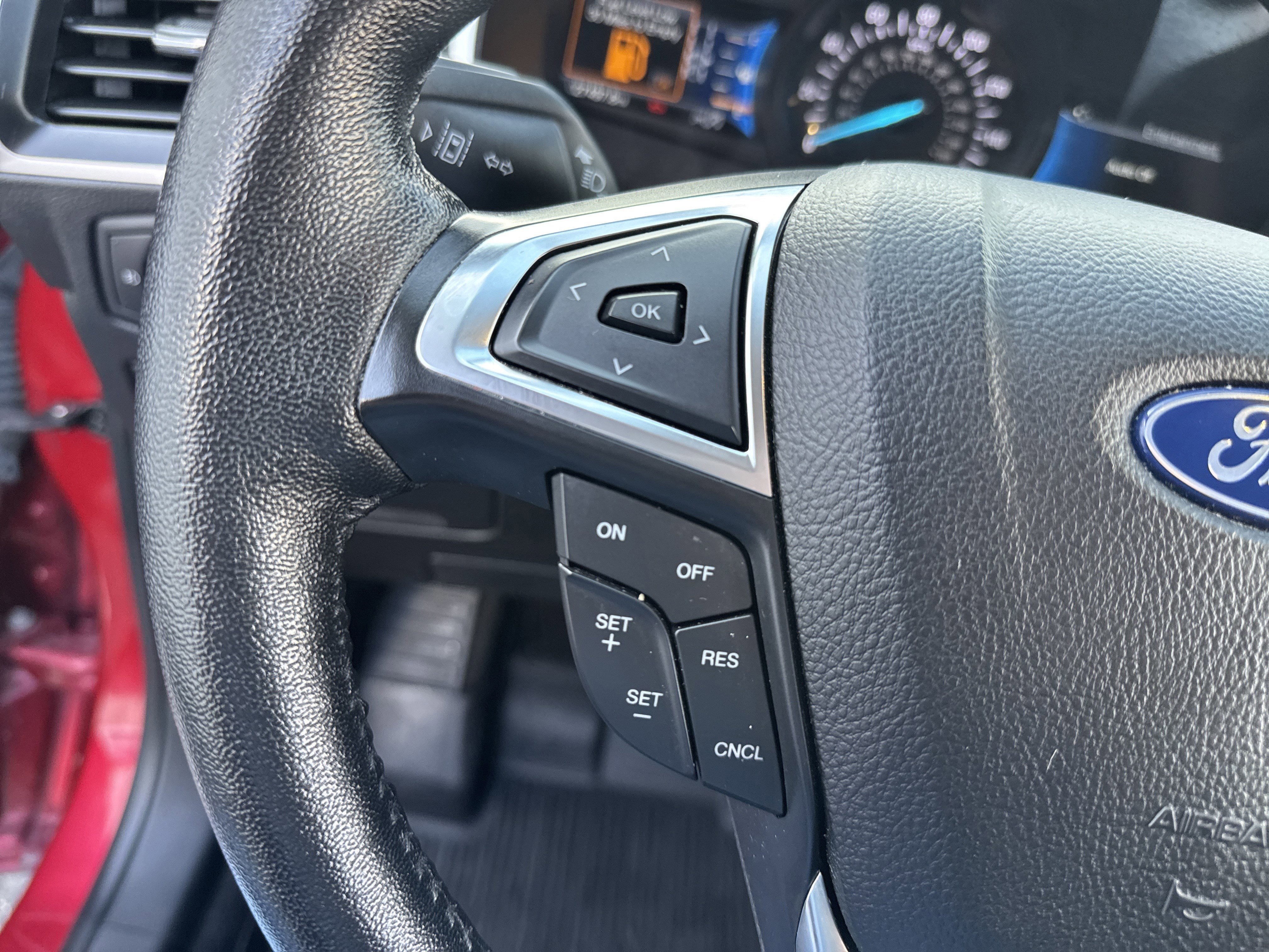 Certified 2021 Ford Edge SEL w/ Convenience Package image 38