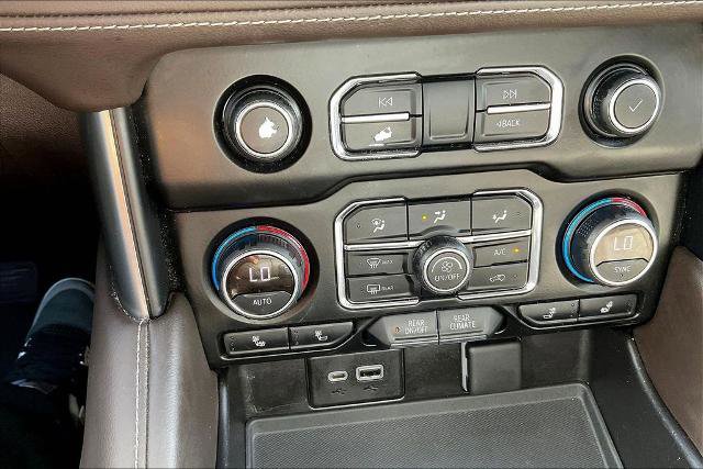 Used 2021 Chevrolet Tahoe LT w/ Luxury Package image 15