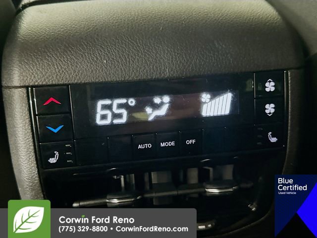 Used 2023 Jeep Grand Cherokee L Limited w/ Luxury Tech Group II AWD/4WD image 30