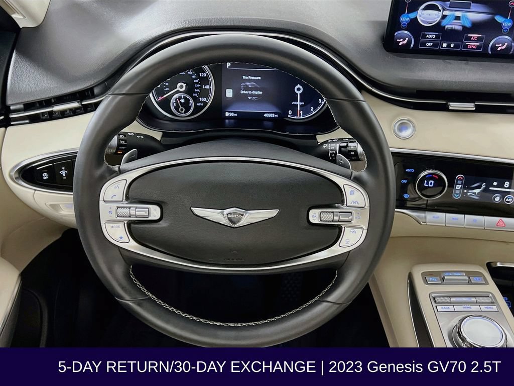 Used 2023 Genesis GV70 2.5T w/ Select Package AWD/4WD image 14