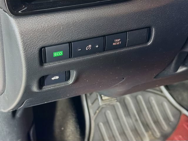 Used 2021 Nissan Sentra SV FWD image 12