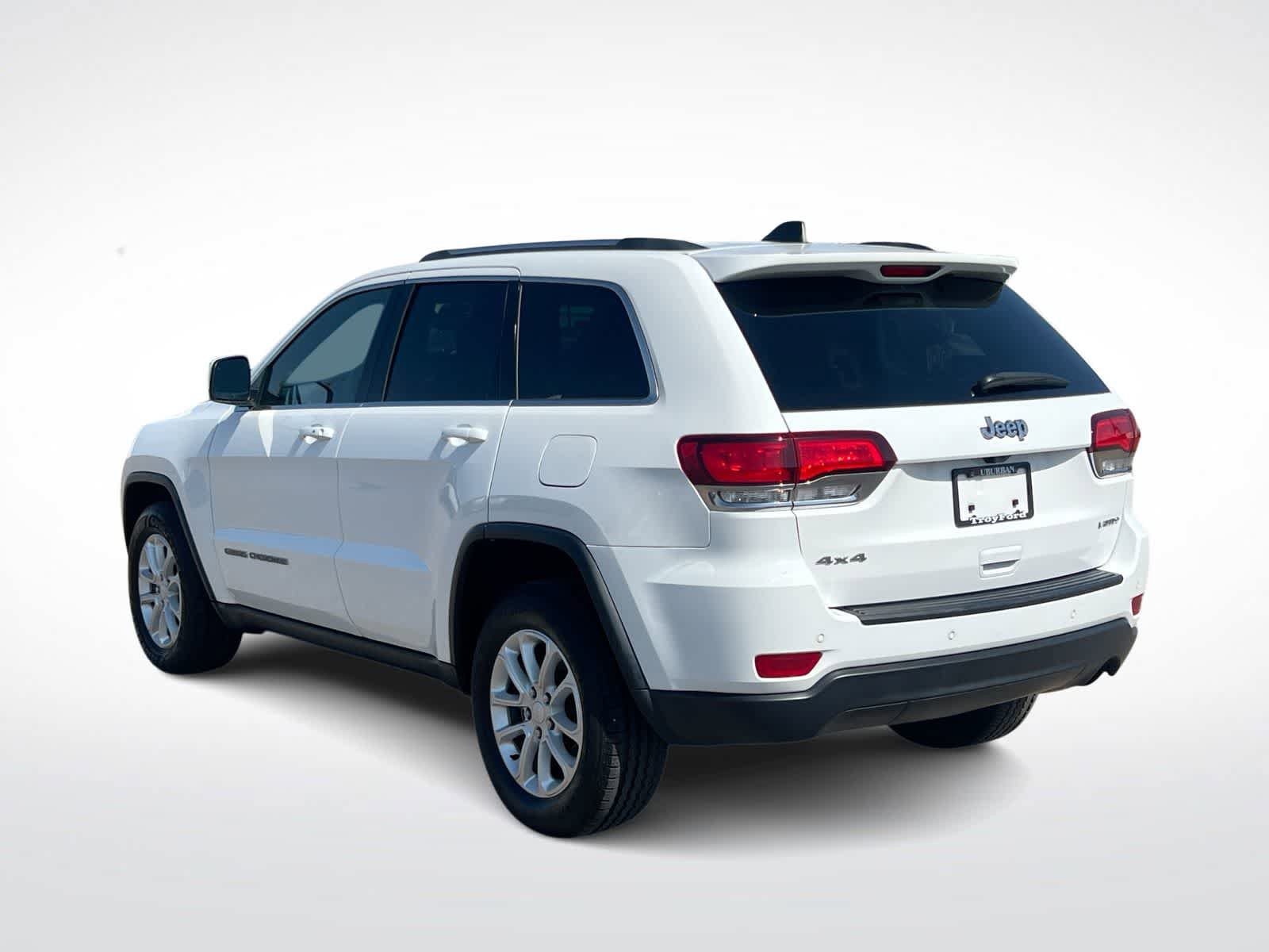 Used 2021 Jeep Grand Cherokee Laredo AWD/4WD image 6