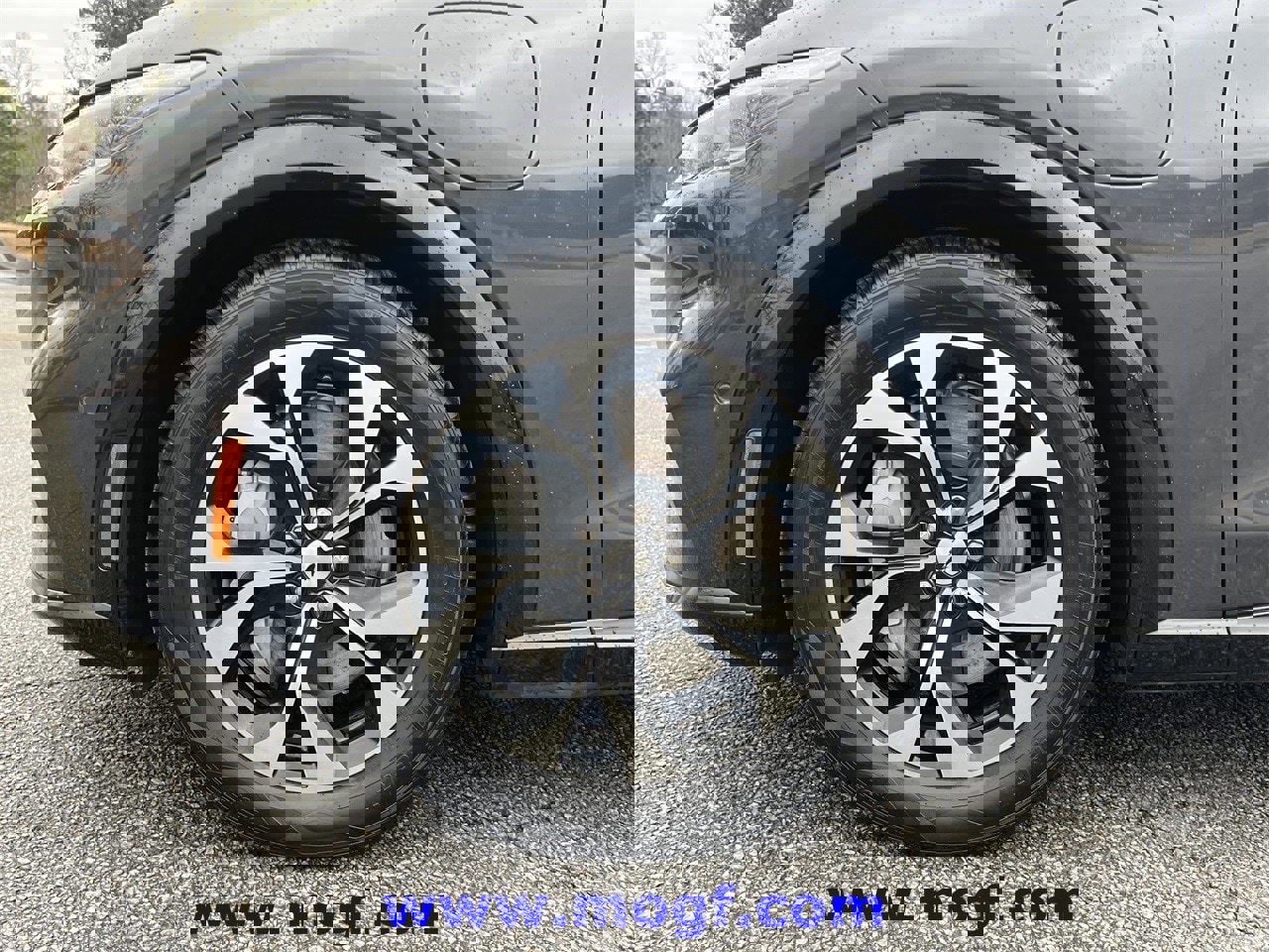 Certified 2022 Ford Mustang Mach-E Premium image 32