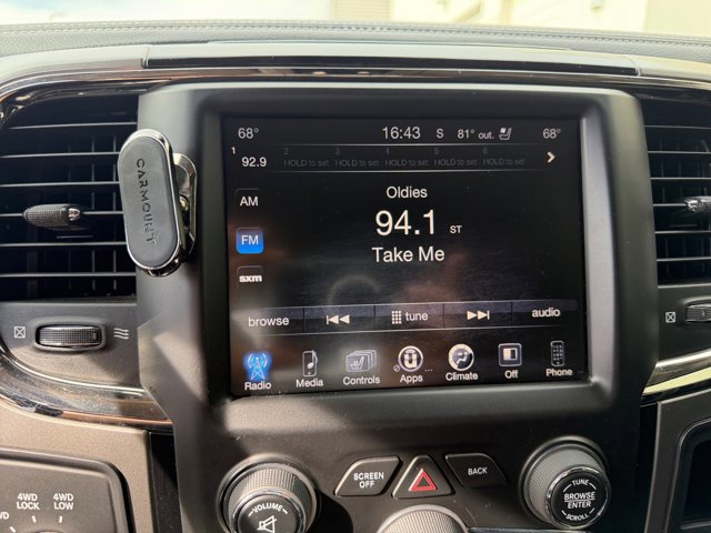 Used 2017 RAM 2500 Big Horn w/ Night Special Edition AWD/4WD image 14