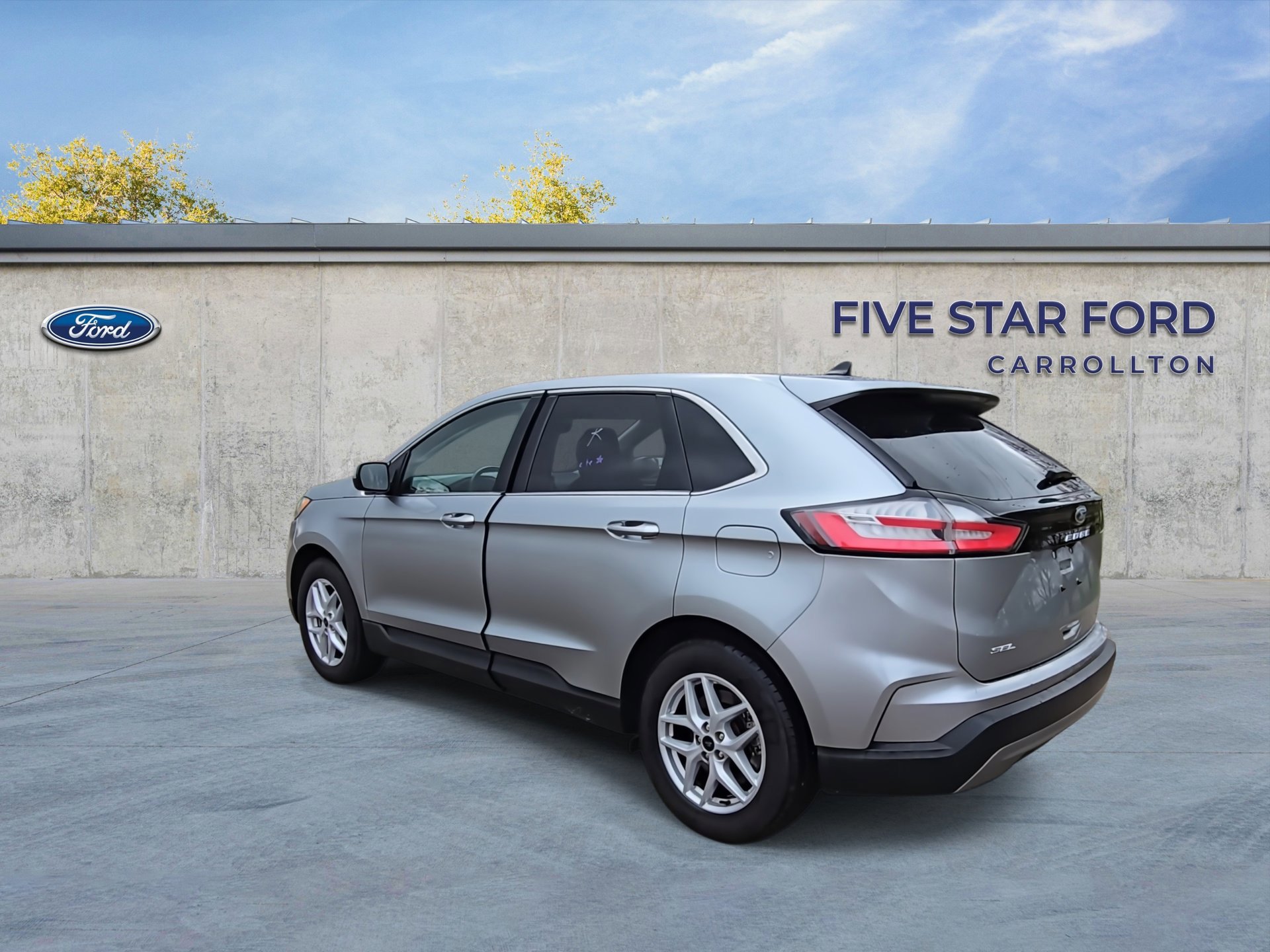 Certified 2024 Ford Edge SEL image 3