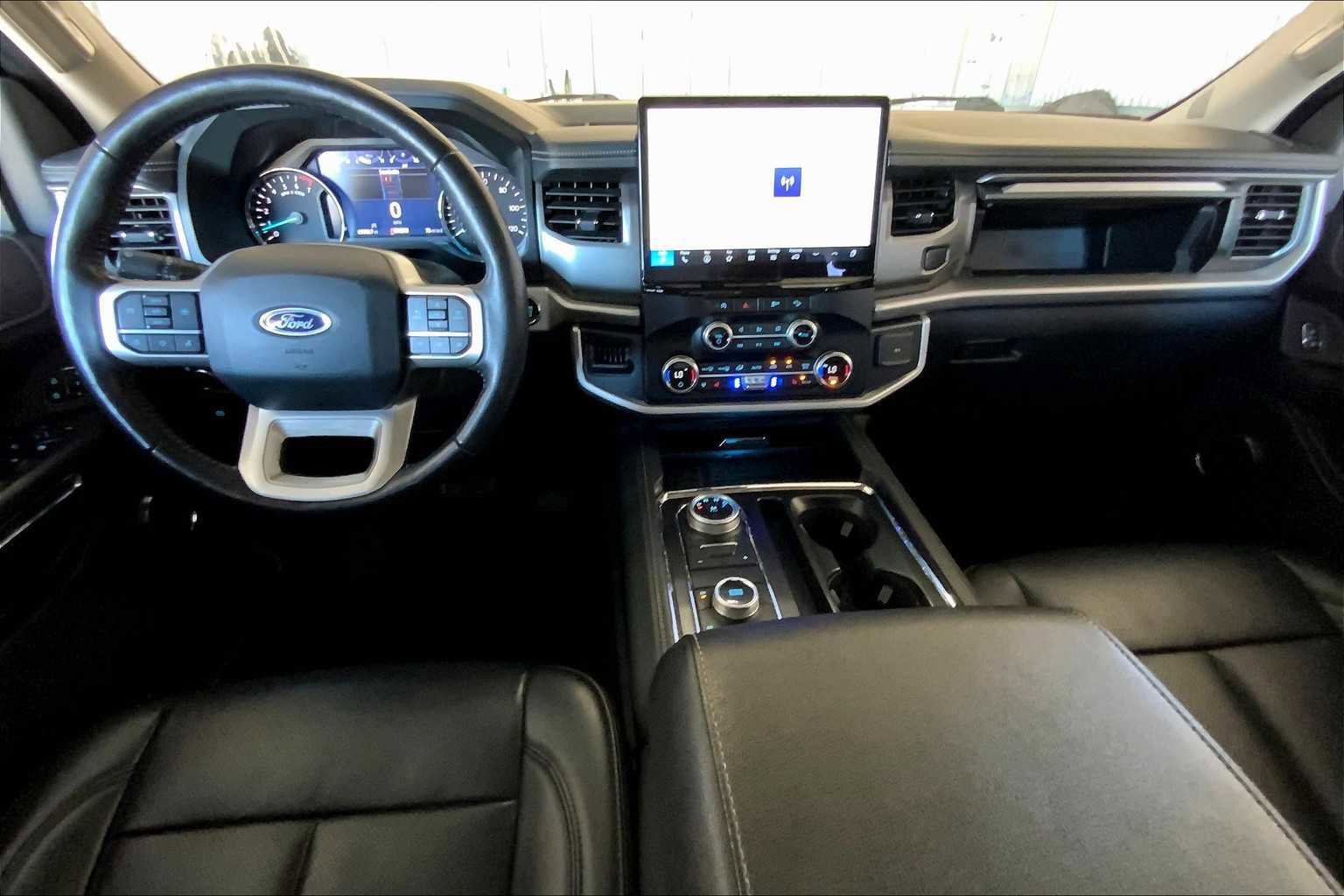 Certified 2024 Ford Expedition Max XLT image 14