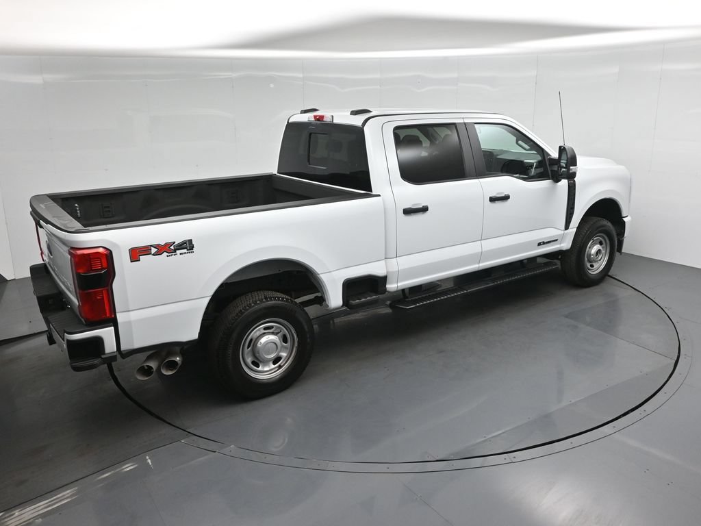 Certified 2025 Ford F250 XL w/ STX Appearance Package AWD/4WD image 36