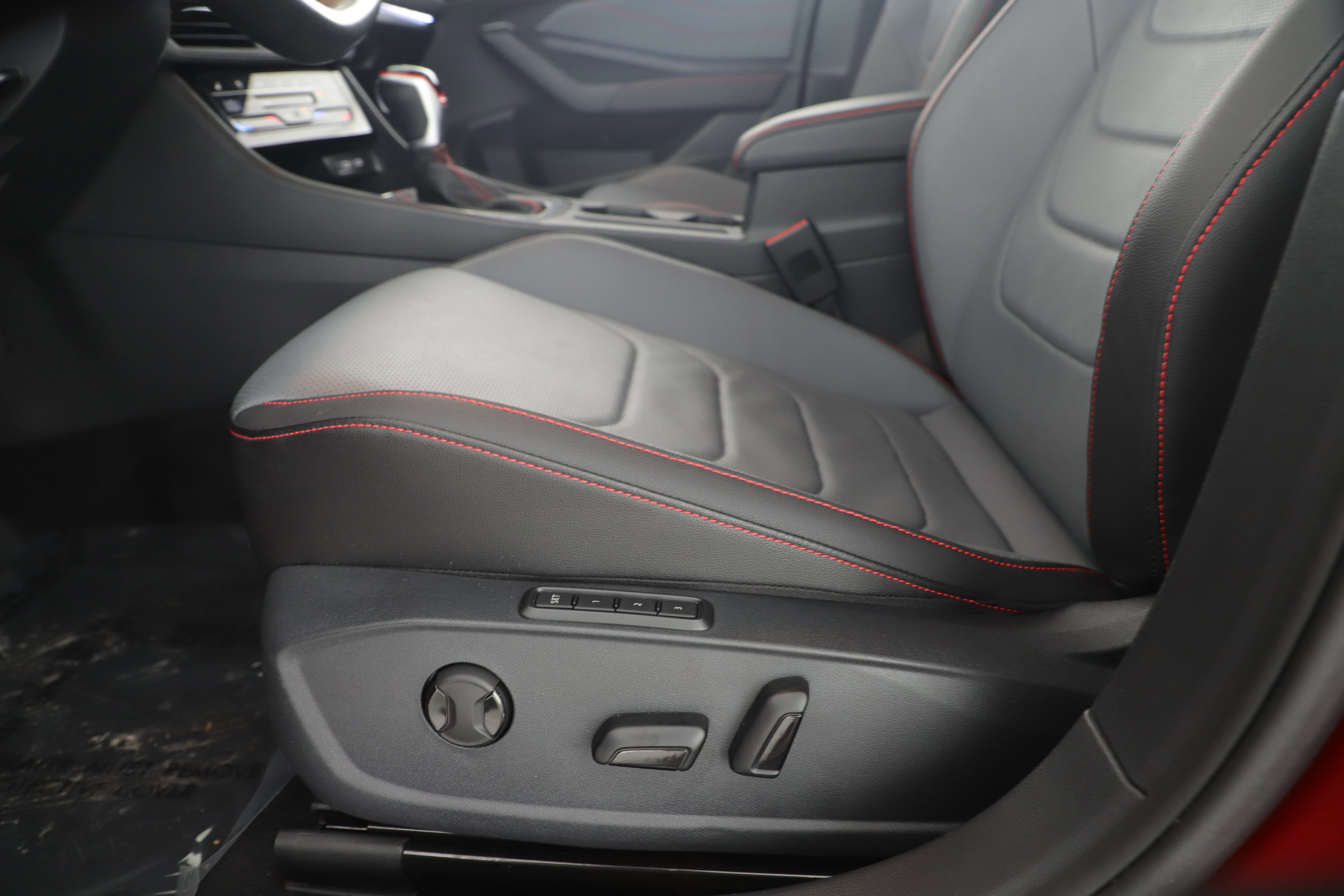 Used 2025 Volkswagen Jetta GLI Autobahn image 10