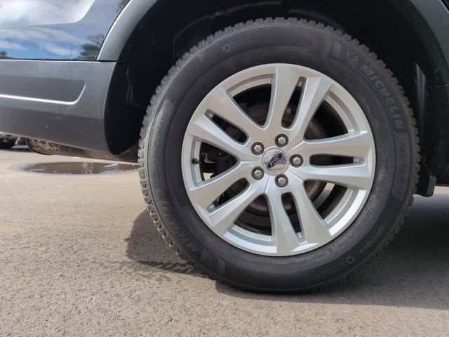 Certified 2019 Ford Explorer XLT w/ Equipment Group 201A AWD/4WD image 11