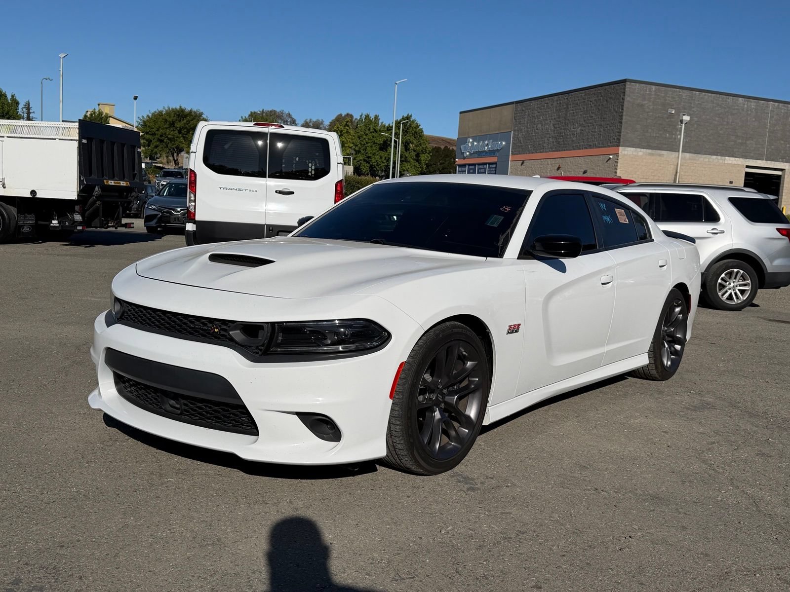 Used 2023 Dodge Charger Scat Pack w/ Navigation & Travel Group RWD image 2