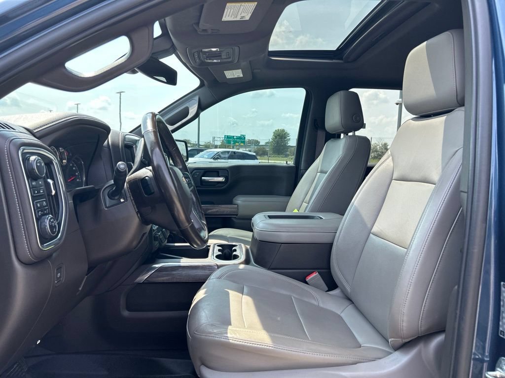 Used 2019 Chevrolet Silverado 1500 LTZ w/ LTZ Premium Package AWD/4WD image 11