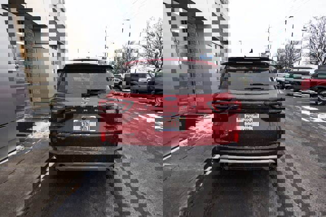 Certified 2025 Ford Escape Active w/ Active Premium Tech Pack image 4