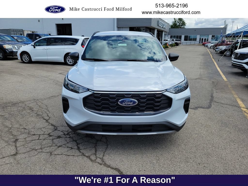Certified 2025 Ford Escape ST-Line FWD image 8