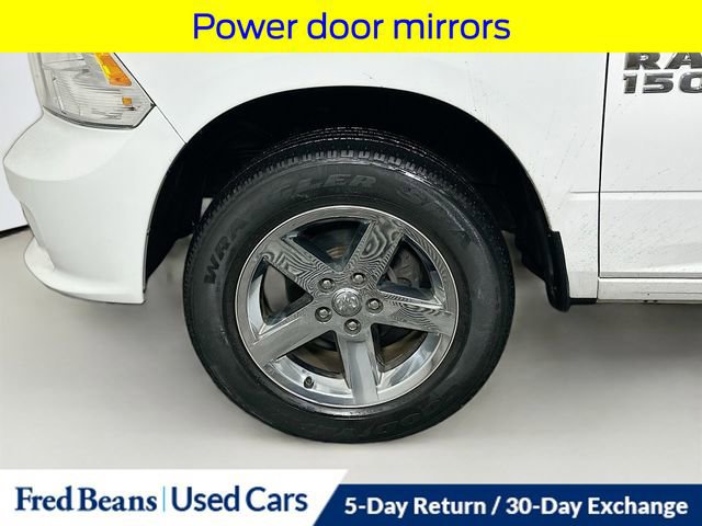 Used 2017 RAM 1500 Express image 32