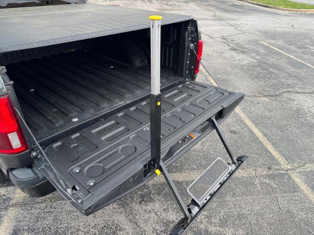 Certified 2019 Ford F150 Platinum w/ Equipment Group 701A Luxury AWD/4WD image 17