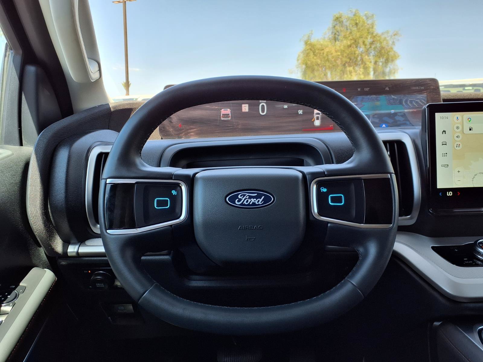 Certified 2025 Ford Expedition Active AWD/4WD image 22