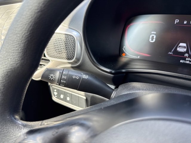 Used 2023 Kia Soul LX w/ LX Technology Package image 32