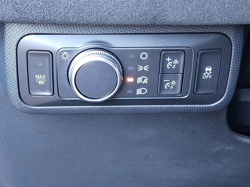 Certified 2021 Ford Mustang Mach-E GT image 33