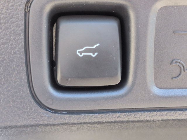 Certified 2024 Ford Expedition Platinum AWD/4WD image 14