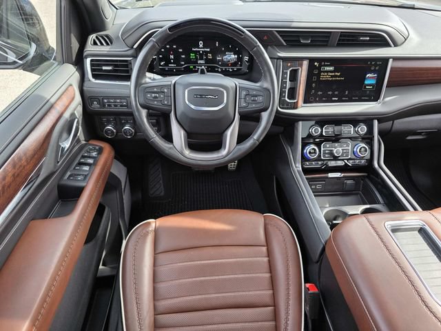 Used 2024 GMC Yukon Denali Ultimate AWD/4WD image 35