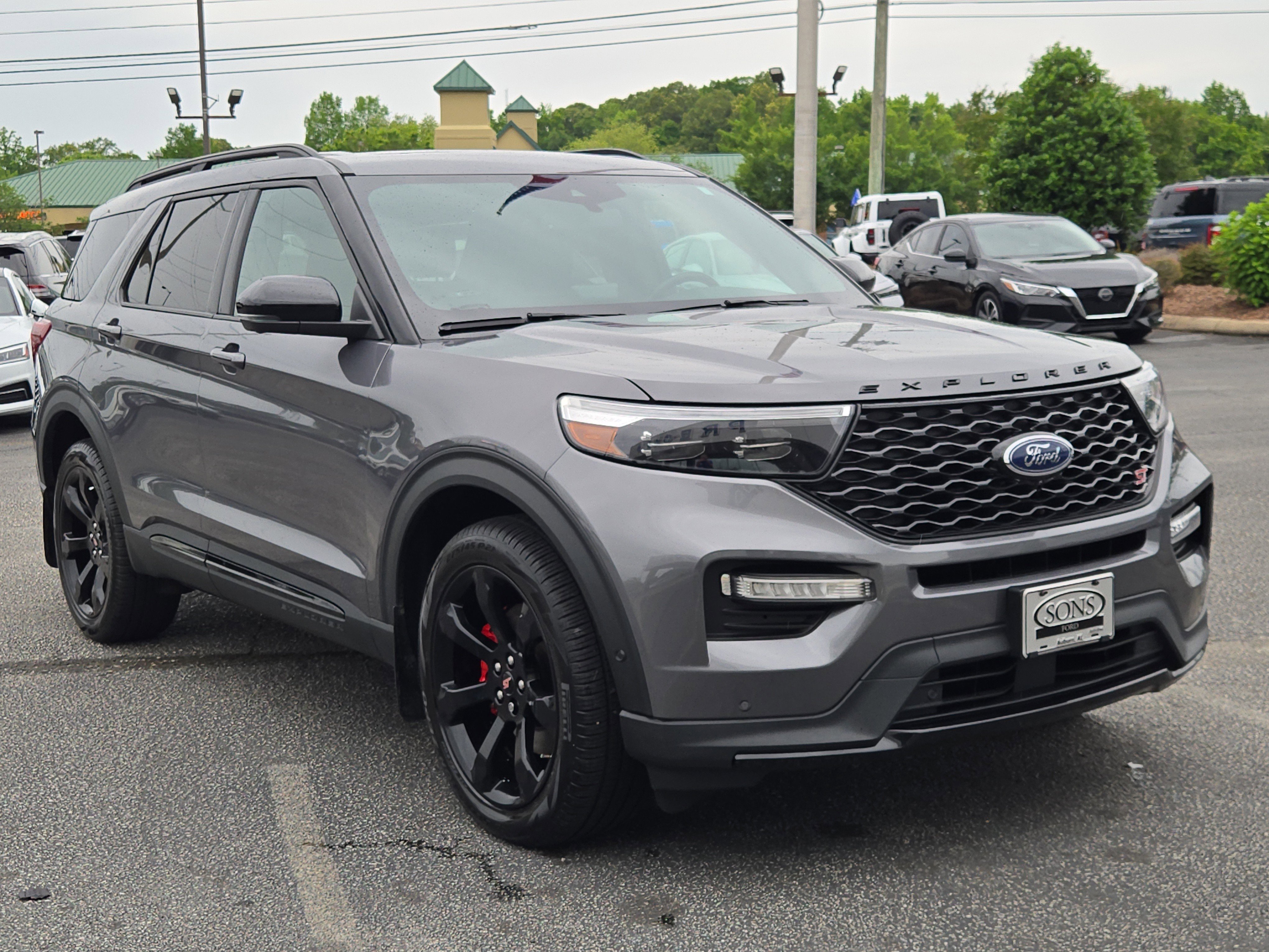 Certified 2022 Ford Explorer ST w/ Equipment Group 401A AWD/4WD image 5