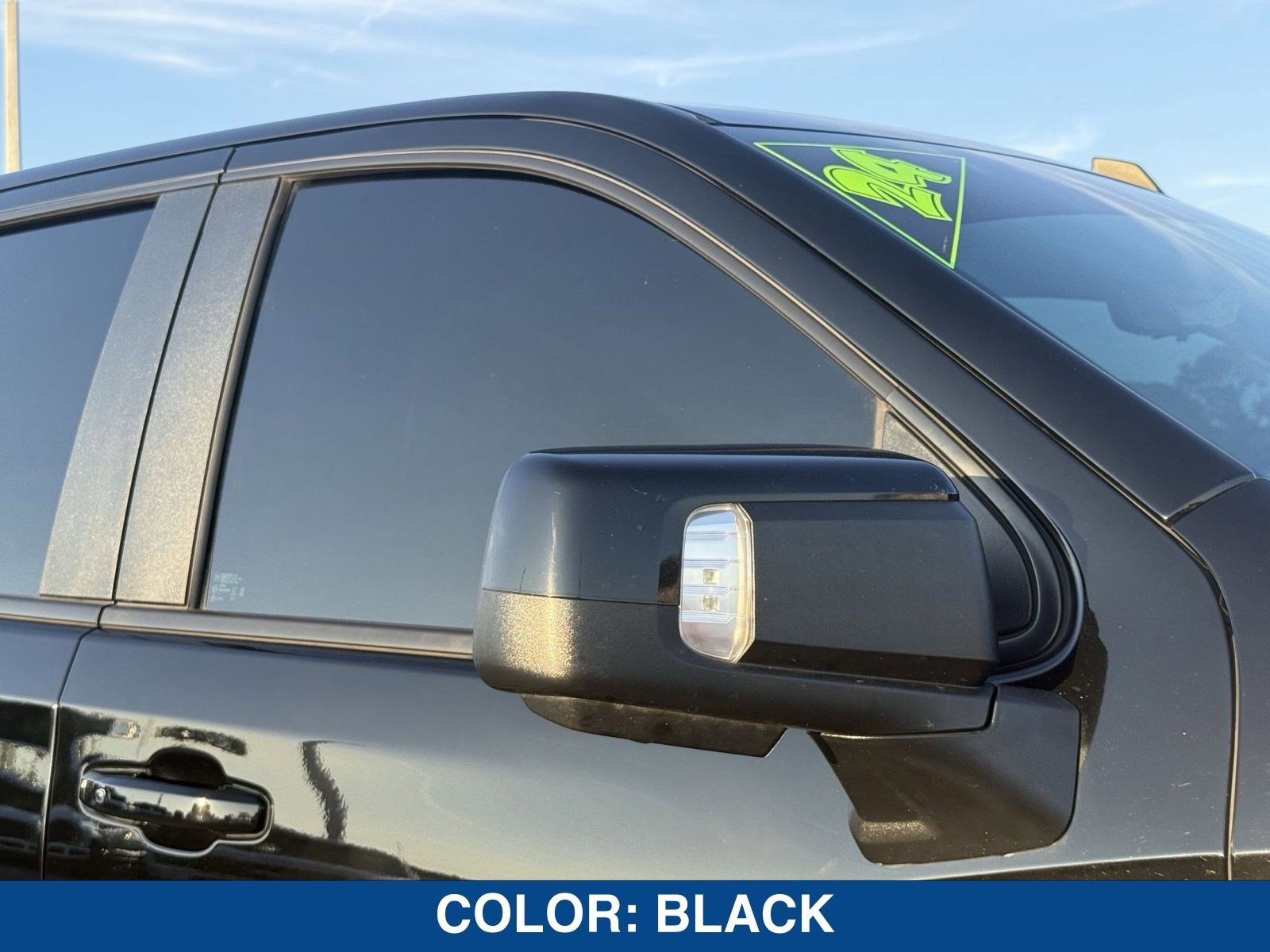 Used 2024 Chevrolet Silverado 1500 ZR2 w/ Technology Package image 11