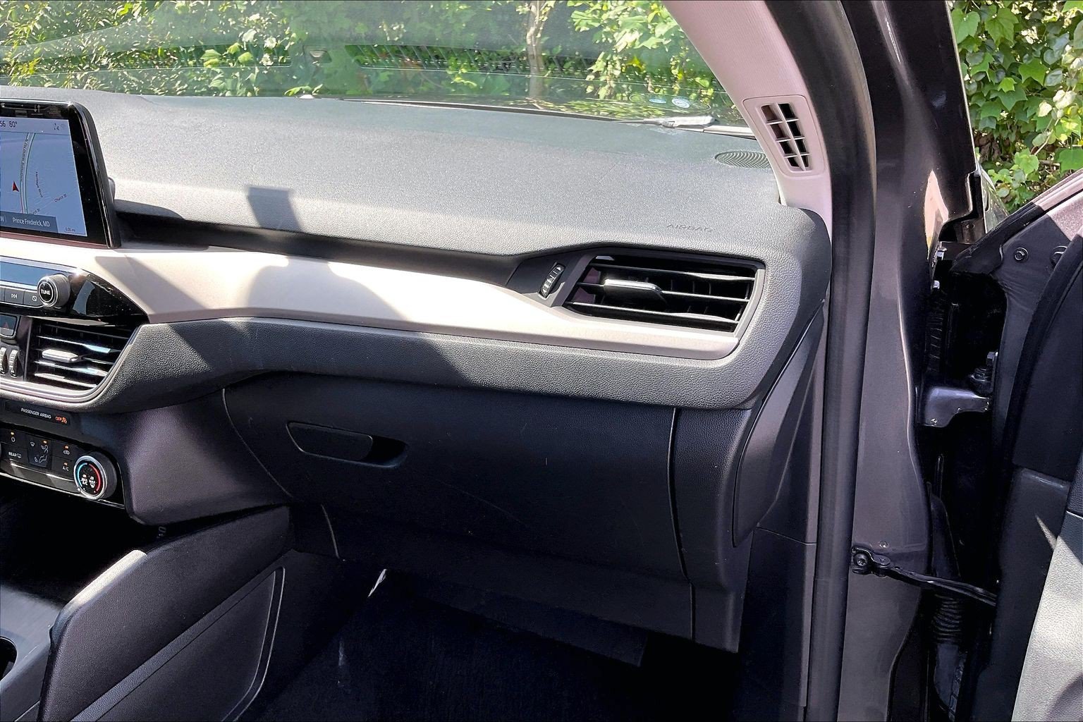 Certified 2021 Ford Escape SE AWD/4WD image 16