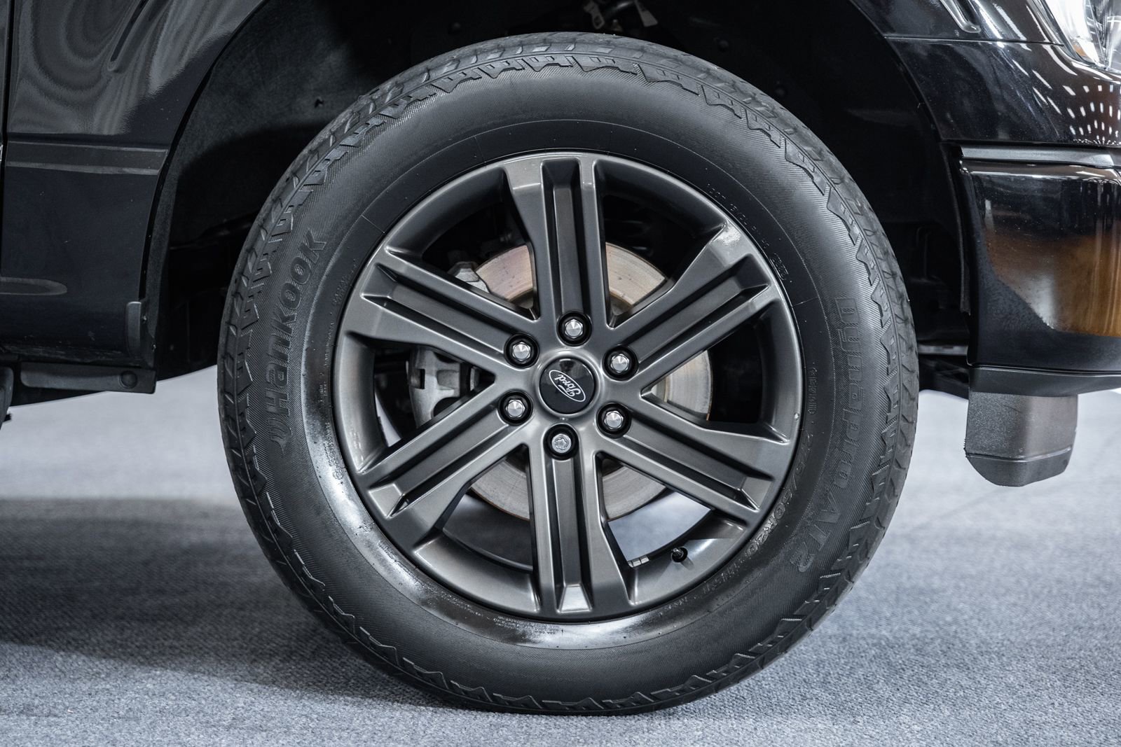 Certified 2022 Ford F150 Lariat w/ Equipment Group 502A High image 18