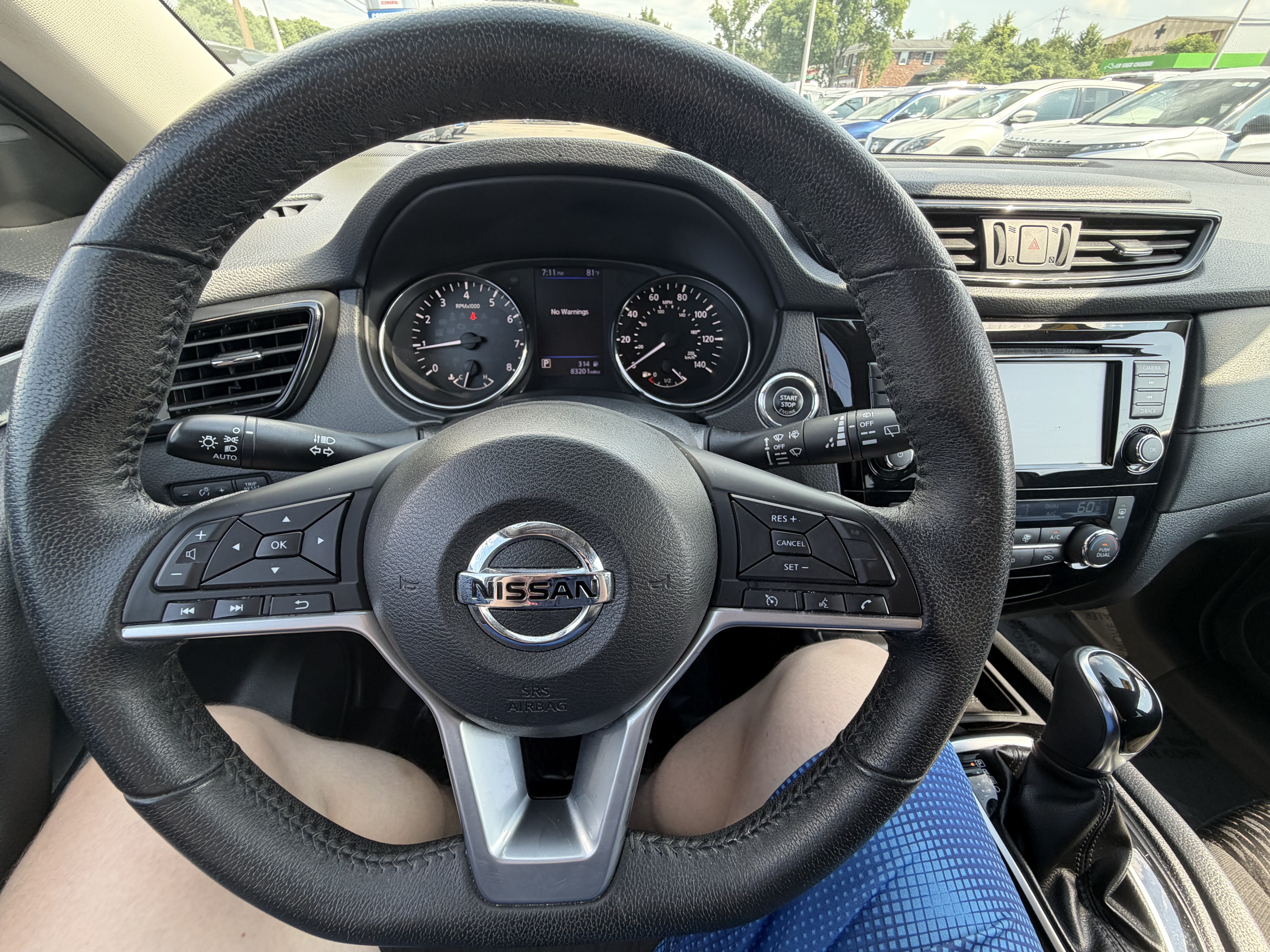 Used 2019 Nissan Rogue SV AWD/4WD image 7