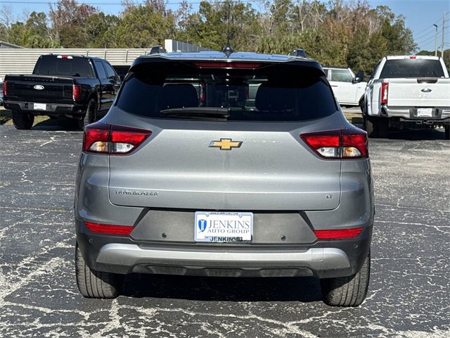 Used 2024 Chevrolet TrailBlazer LT w/ LT Cold Weather Package image 5