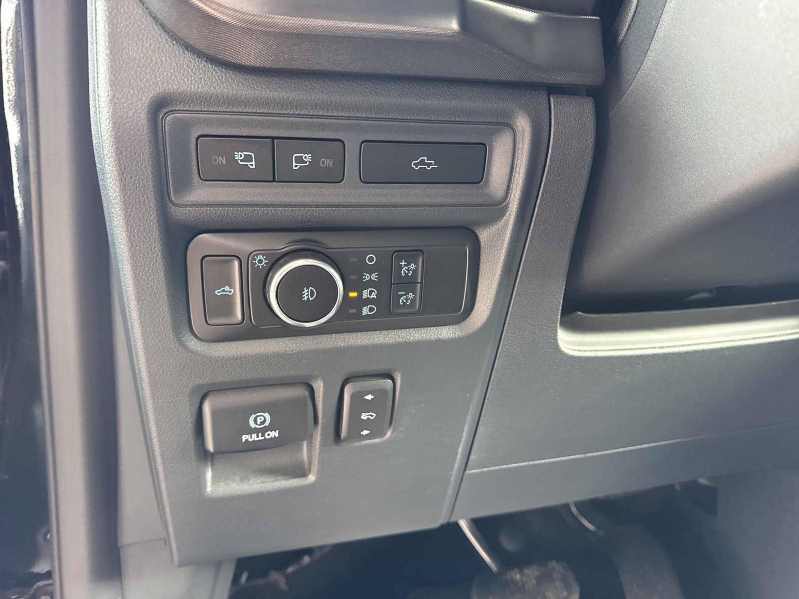 Certified 2023 Ford F150 Tremor w/ Equipment Group 402A High image 28