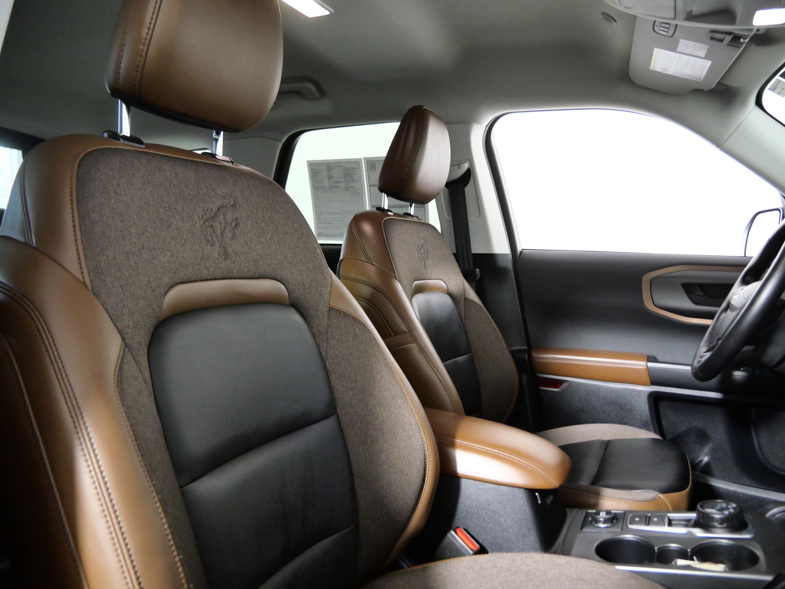 Certified 2025 Ford Bronco Sport Outer Banks w/ Outer Banks Tech Package+ AWD/4WD image 12