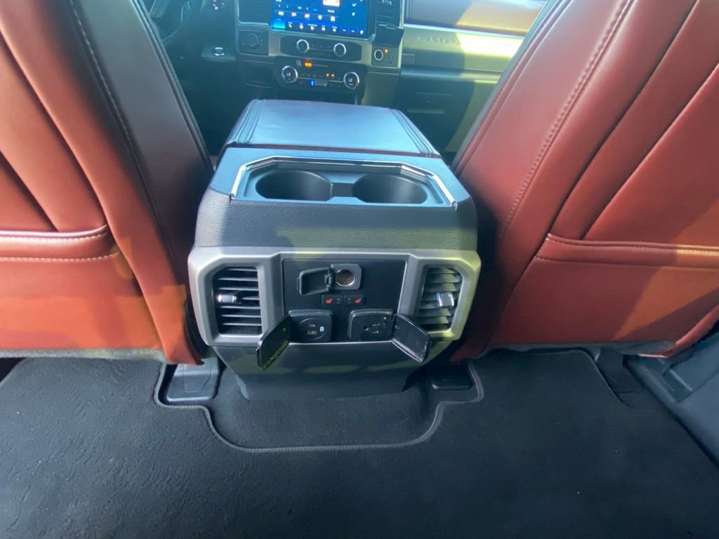Certified 2022 Ford F250 Platinum w/ FX4 Off-Road Package AWD/4WD image 25