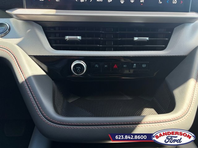 Certified 2025 Ford Explorer Active w/ Active Comfort Package RWD image 19