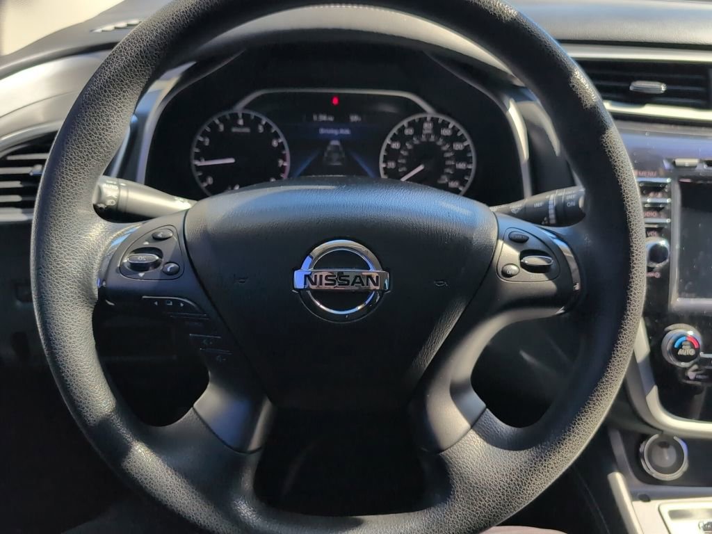 Used 2019 Nissan Murano S image 15