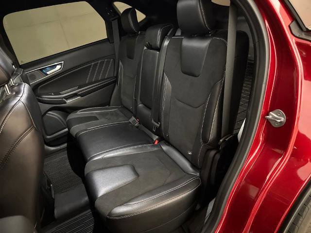 Certified 2024 Ford Edge ST image 31