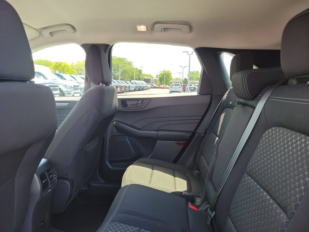 Certified 2023 Ford Escape Active AWD/4WD image 14