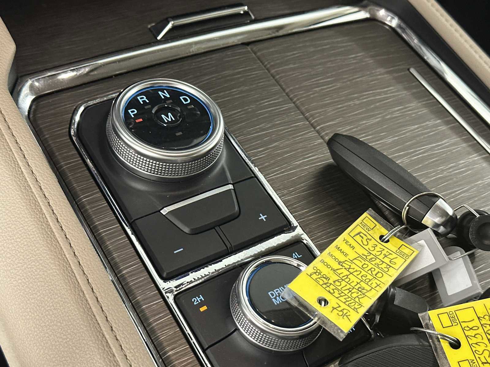 Certified 2023 Ford Expedition Max Limited image 33